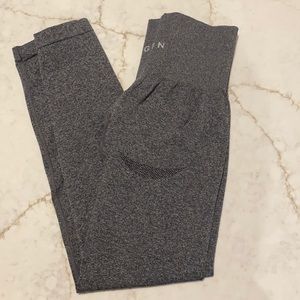 NVGTN - Black Speckled Leggings